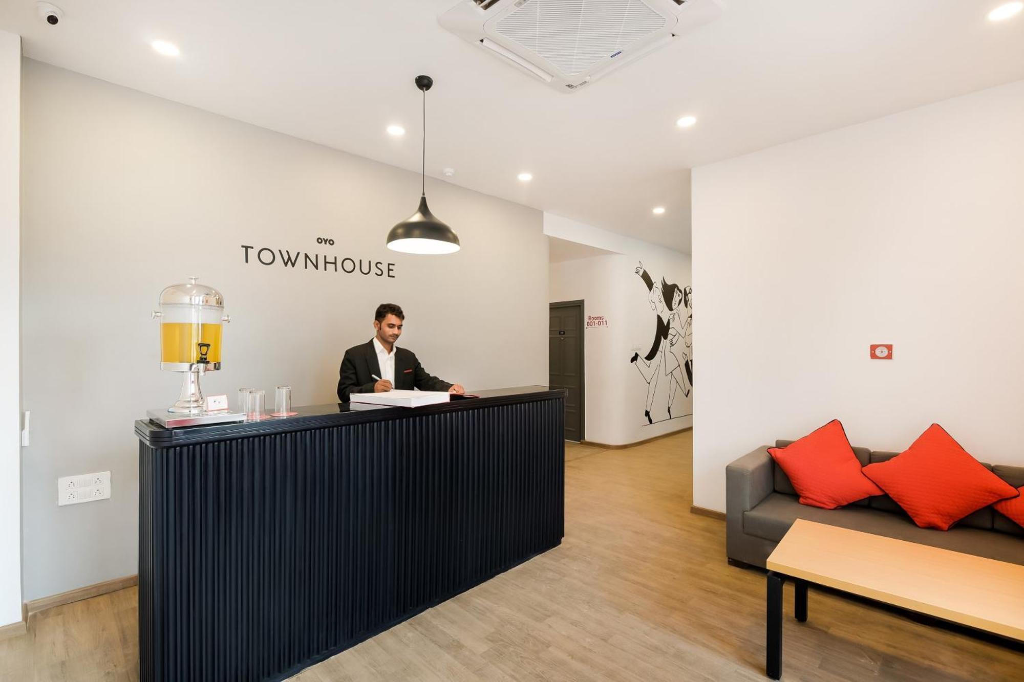 Townhouse The Awadh Airport Near Chaudhary Charan Singh International Airport Hotel Bijnaur Luaran gambar