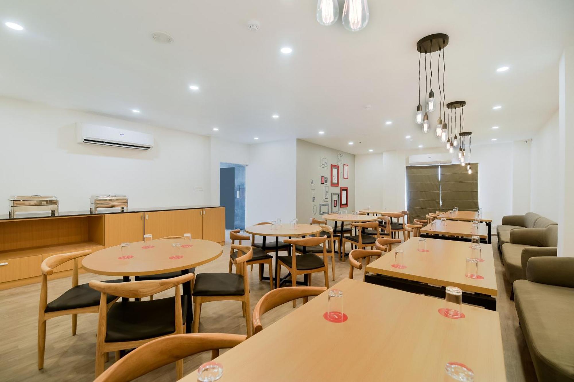 Townhouse The Awadh Airport Near Chaudhary Charan Singh International Airport Hotel Bijnaur Luaran gambar