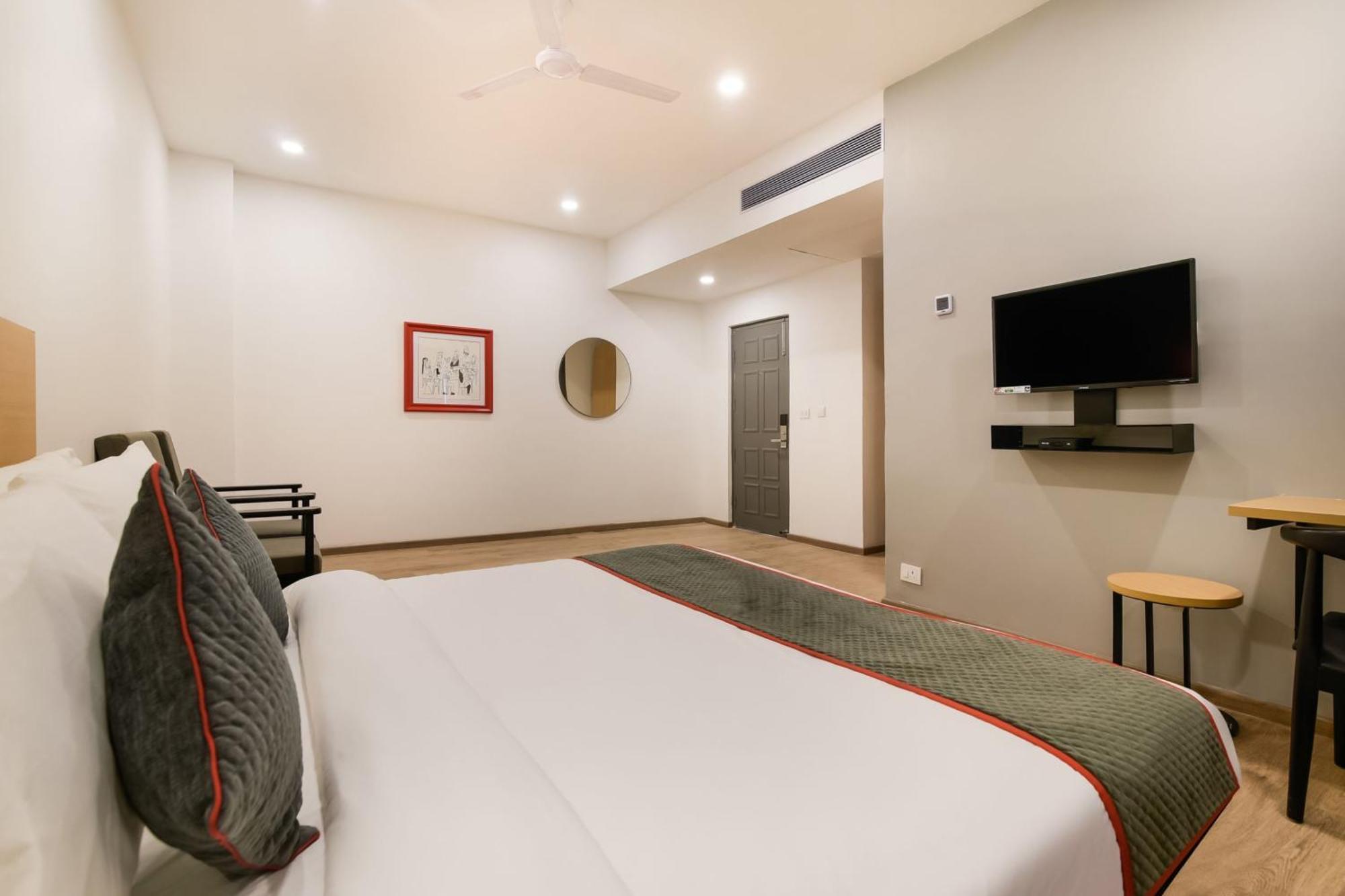 Townhouse The Awadh Airport Near Chaudhary Charan Singh International Airport Hotel Bijnaur Luaran gambar